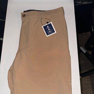 🎀Club Room Men's 4-Way Stretch 9" Eco-Tech Shorts